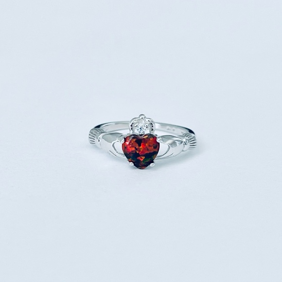 Sterling Silver Black Lab Opal Heart Claddagh Ring, Irish Rings, Crown Hearts - Picture 12 of 14